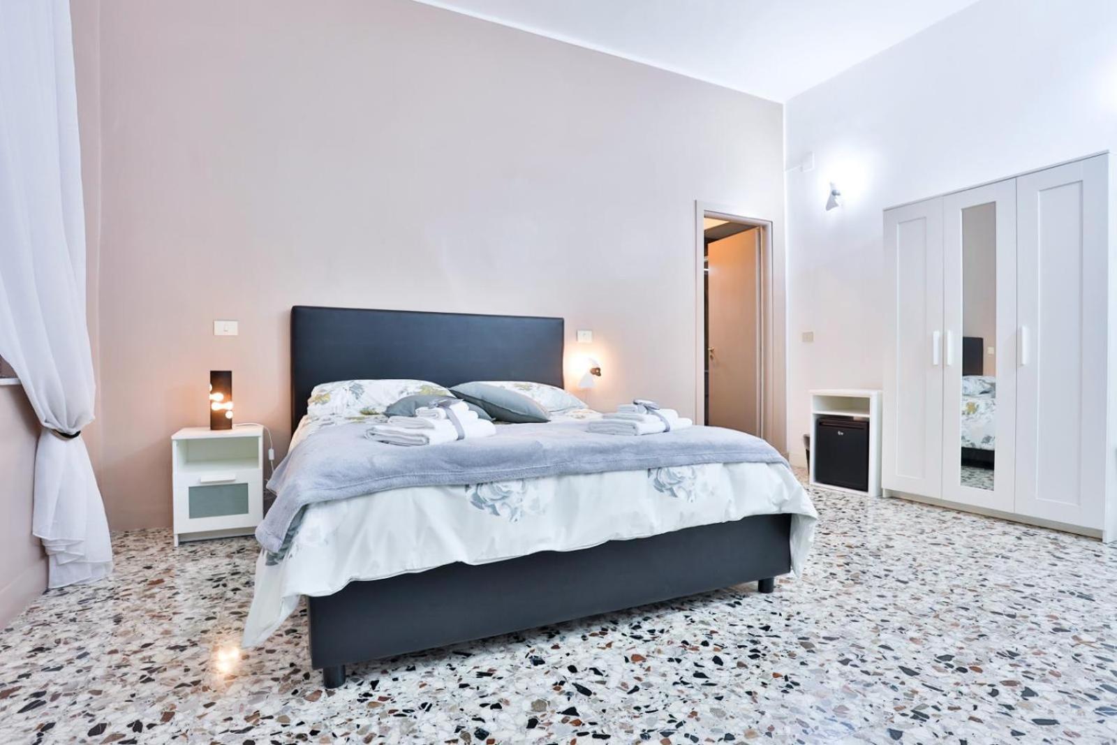 Hotel Da Francesco Napoli Esterno foto